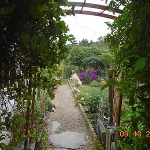 https://la-mare-aux-fes.inbrittany.com