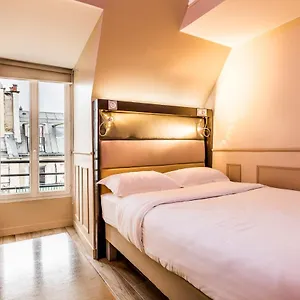 ** Hotel District République Francia